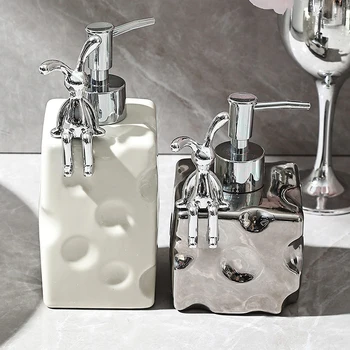 Роскошный керамический дозатор для мыла с милым кроликом, дезинфицирующее средство для рук, Шампунь, гель для душа, бутылочка для лосьона, креативные высококачественные аксессуары для ванной комнаты
